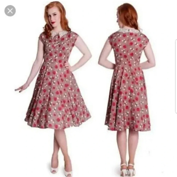 HELL BUNNY VIXEN Dress NWT Sz M Apple Print Pin Up Swing Dress Retro Twirl - Picture 1 of 12